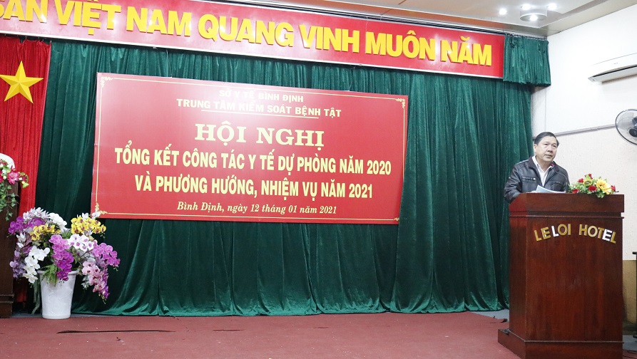 Ông Nguyễn Văn Trung, Phó Giám đốc Sở Y tế phát biểu chỉ đạo tại hội nghị tổng kết công tác y tế dự phòng (Ảnh. Thu Hiền)