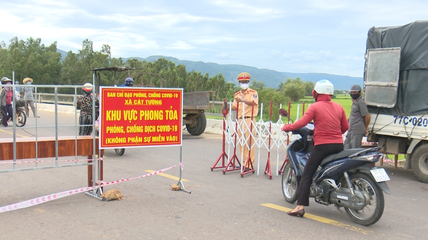 Phù Cát tập trung thực hiện các biện pháp phòng chống dịch Covid-19