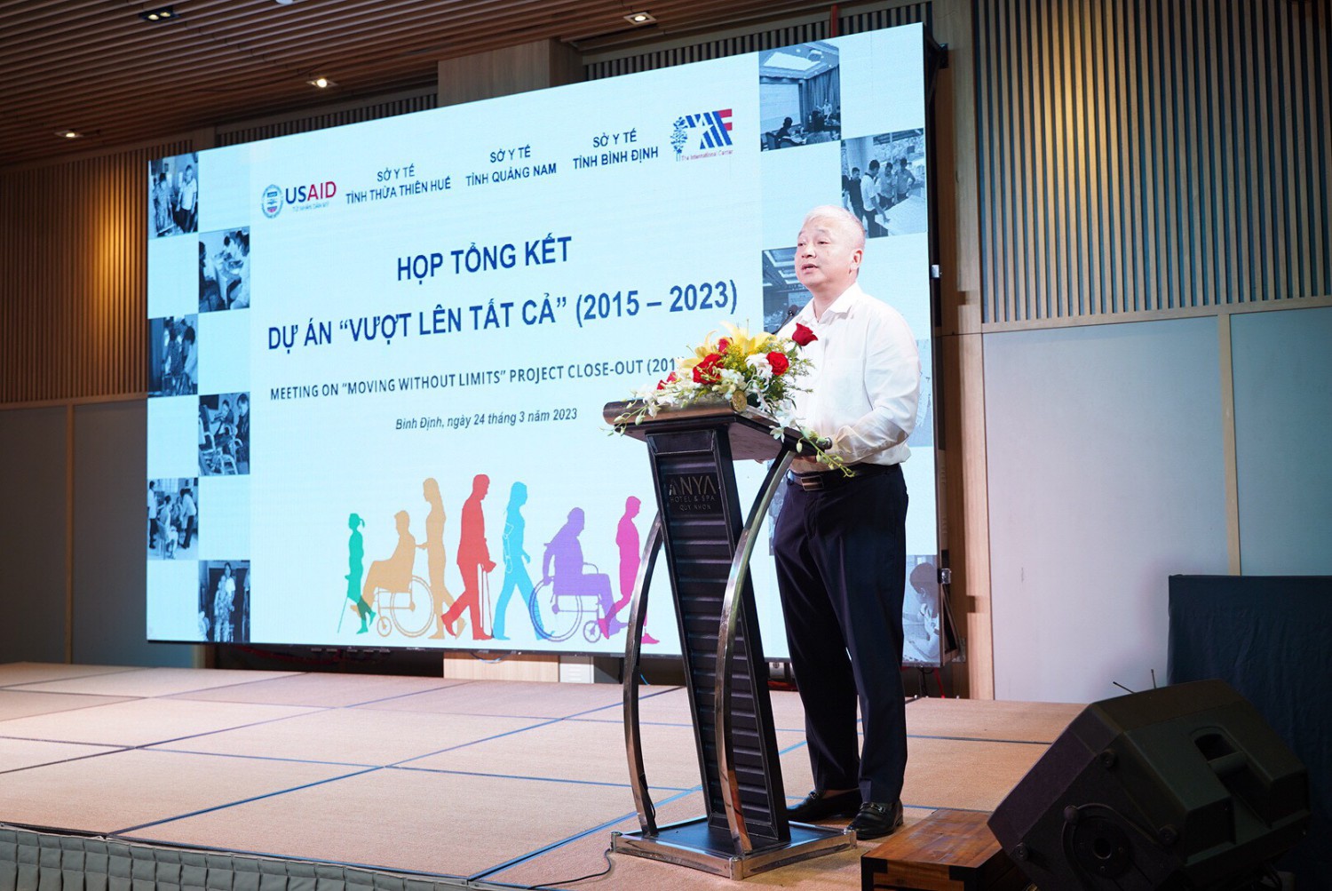 Ông Lê Quang Hùng – Giám đốc Sở Y tế Bình Định phát biểu tại Hội nghị